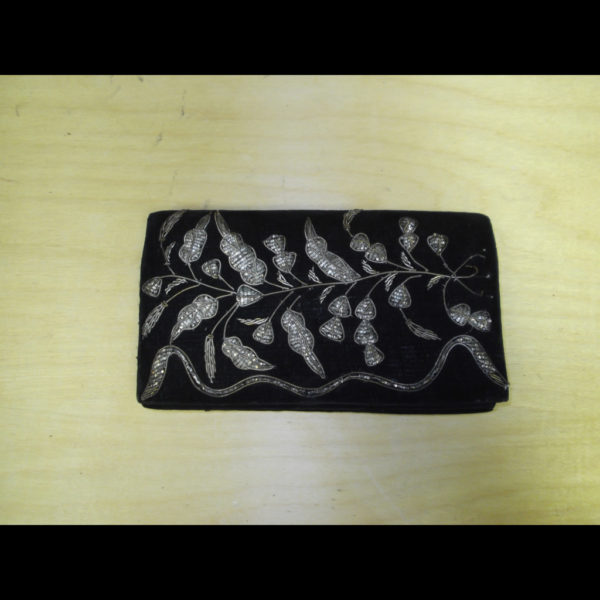 Black Purse Wm Prs no strp 1002