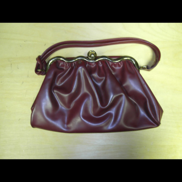 Red Purse Wm Prs shrt strp 7102