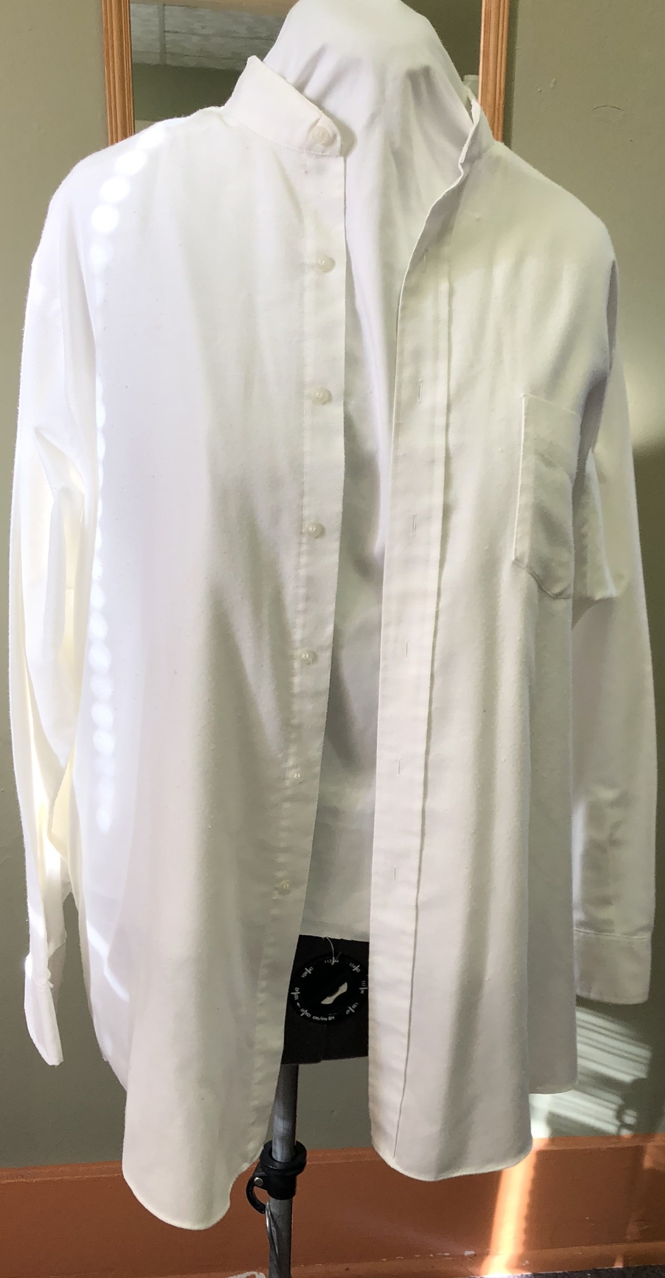 white shirt size 18