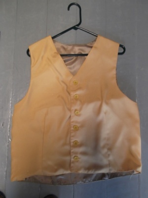 Yellow gold Vest-Mn Vst 5400-CC'09-Chest 44