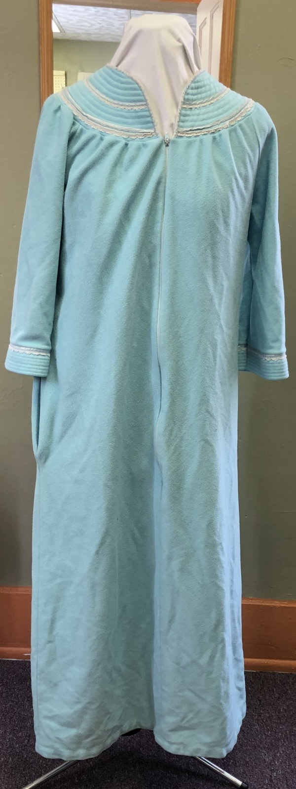 Light Blue Bathrobe-BH RB 4300-Chest 42