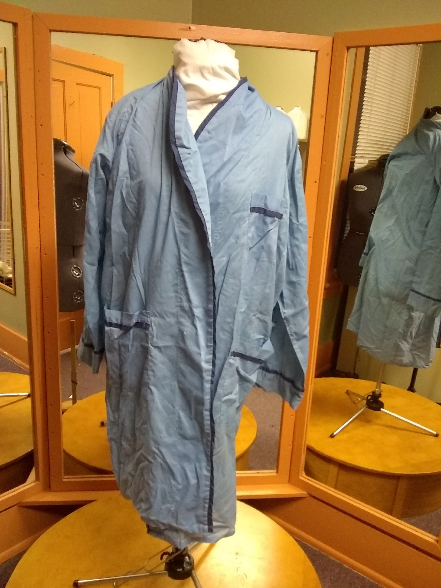 Blue Bathrobe-BH RB 4401-Chest 44