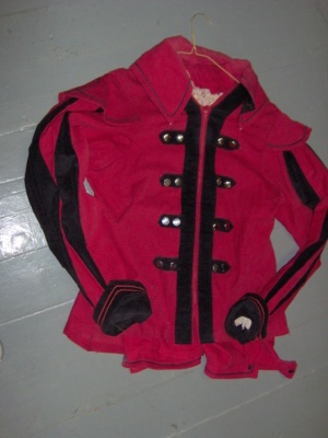 Red and black Military Uniform-MN ML 7302-Coat Chest 42