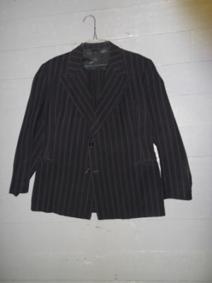 Black, Red, and Yellow Modern Suit-Mn Mod Su 1250-38-Size 38