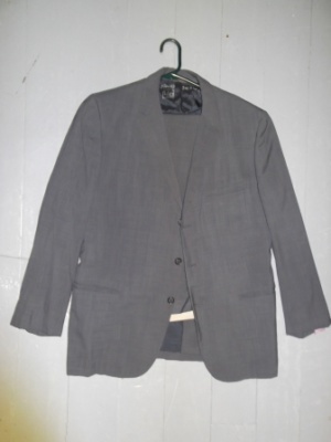 Grey and yellow and blue Modern Suit-Mn Mod Su 2476-42-2pc-Size 42