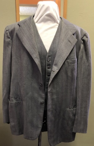 Grey Modern Suit-Mn Mod Su 2525-44-3pc-Size 44