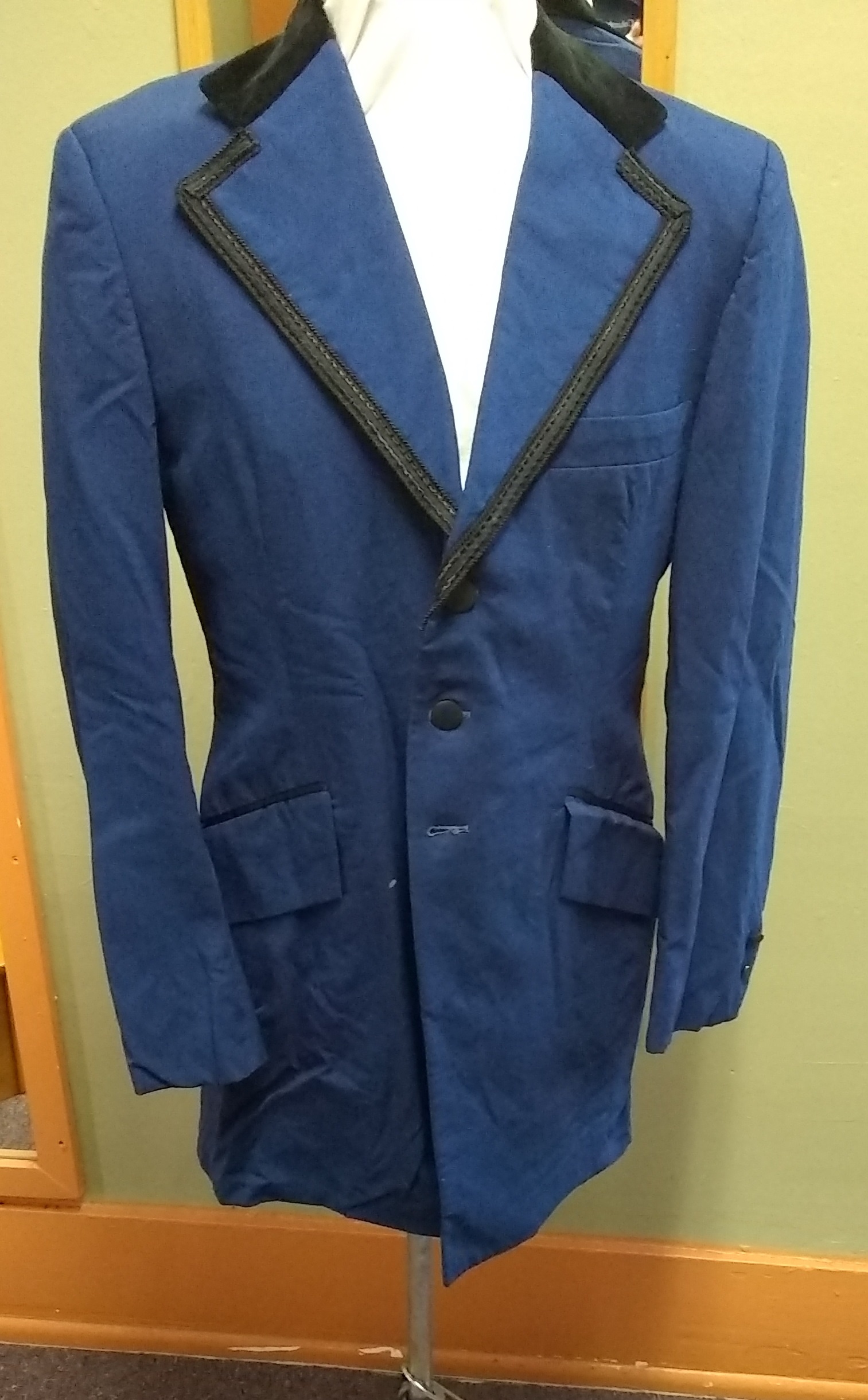 Blue and black Modern Suit-Mn Mod Su 4201-38-Size 38