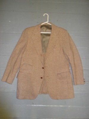 Brown, red, blue Modern Suit-Mn Mod Su 6527-44-Size 44