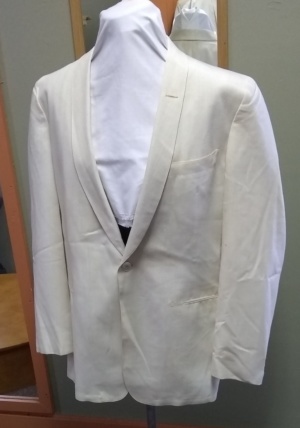 Cream Modern Suit-Mn Mod Su 8305-40-Size 40