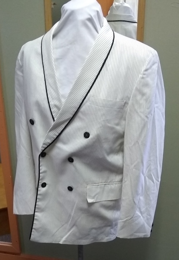 White and black Modern Suit-Mn Mod Su 8450-40-Size 40