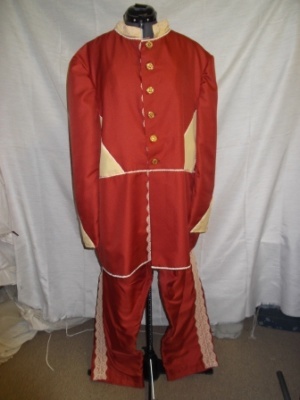Red and gold Period Suit-Mn Pd Su 7700-HMLT '13-Size N/A