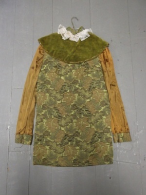Green Renaissance Suit-Mn Rn Su 3000-Chest 36