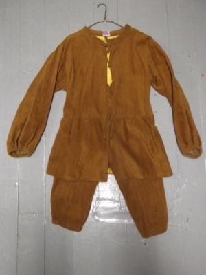 Brown Renaissance Suit-Mn Rn Su 6100-Chest 38