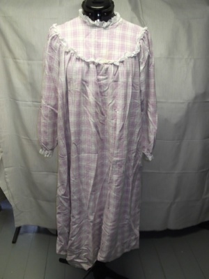 Purple/pink and white Pajamas-NT GWN 9400-Chest 44
