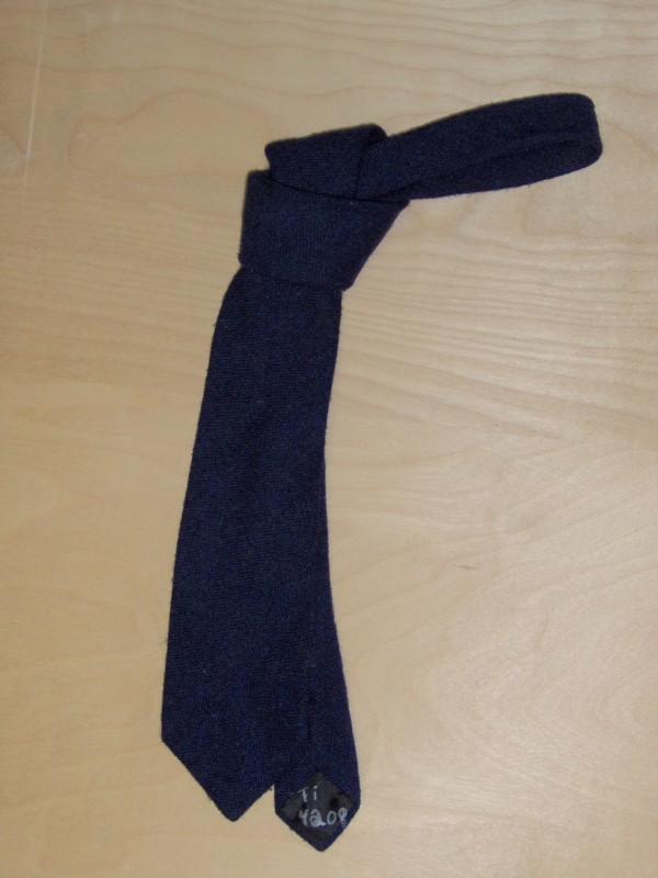 Navy blue Necktie-TI 4209- tonal geometrical design