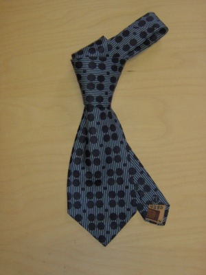 blue and navy Necktie-TI 4280- polka dots