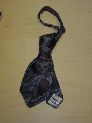 Navy and white Necktie-TI 4285- trumpet flower design