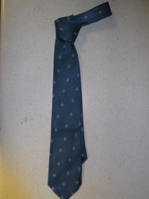 Blue and silver and pink Necktie-TI 4329- Diamond pattern.