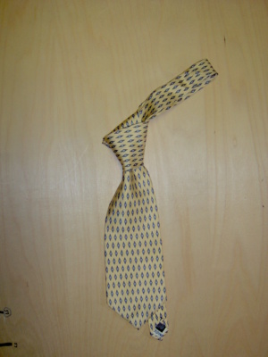 Yellow and grey Necktie-TI 5000- Diamond pattern