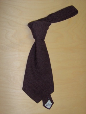 Dark brown Necktie-TI 6032- pattern