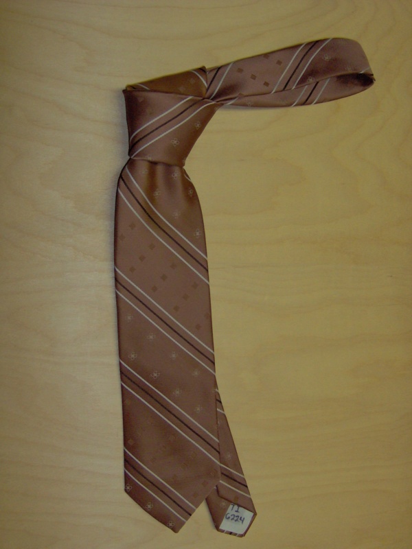 Brown and cream Necktie-TI 6224- flower/squares patterned stripe