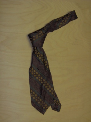 Brown and green and yellow Necktie-TI 6228- patterned stripe