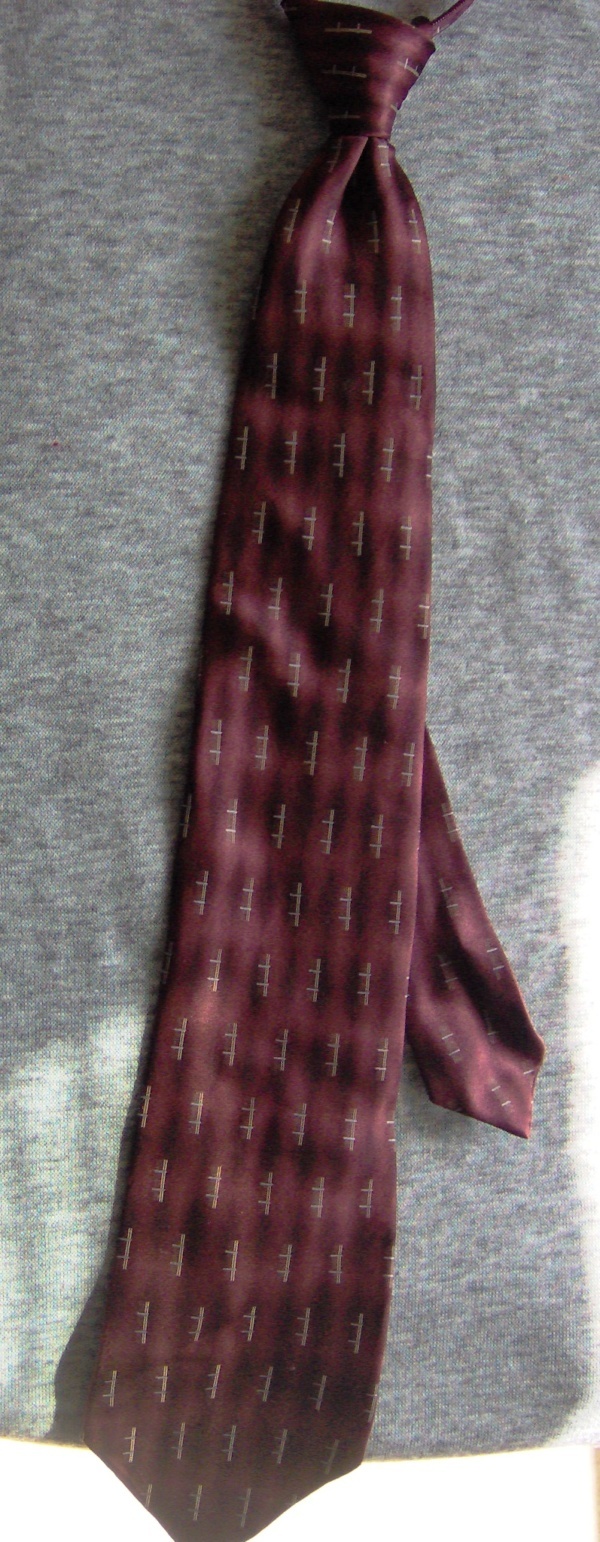Burgundy, tan, and silver Necktie-TI 7082- zipper tie silk (Neck: 28 inches; tie: 20 inches)