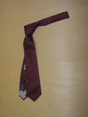 Red and black Necktie-TI 7086- geometric pattern