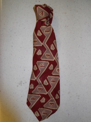 Red and brown Necktie-TI 7093- Indian rain cloud pattern.