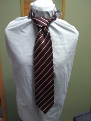 Red, Green, Yellow Necktie-TI 7280- Diagonal Stripes