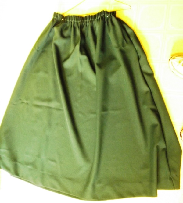 Green Period Skirt-Wm Pd Sk 3900-Waist 58