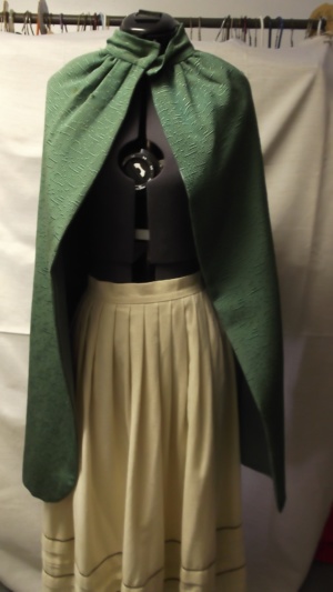 Green Cloak-CL 3300-Chest 42