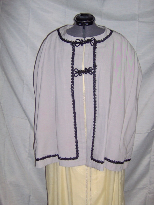 Grey Black Cape-CP 2800-Ernst'06-Chest 52