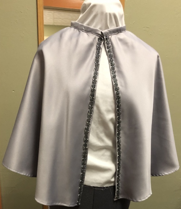 grey silver Cape-CP 2900-Chest 62