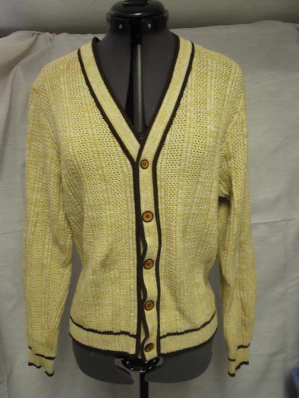 yellow Cardigan Sweater-Swtr Crd  5400-Chest 44