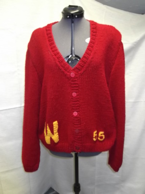 Red and yellow Cardigan Sweater-Swtr Crd 7503-Mmill'10-Chest 46