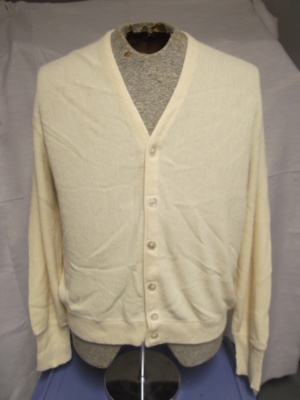 Cream Cardigan Sweater-Swtr Crd  8800-Chest 52