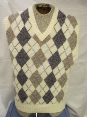 White, blue, brown Sweater Vest-Swtr Vst 8425-Chest 44