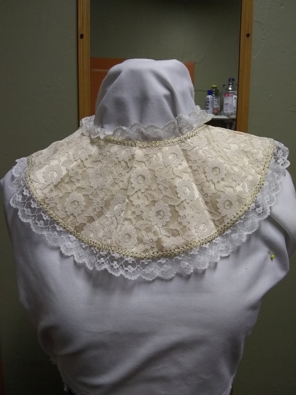 White and gold Collar-WM CLR 8030-