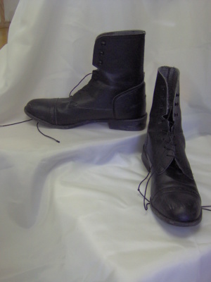 Black Shoe-Wm SH BTS 1876-Size  10