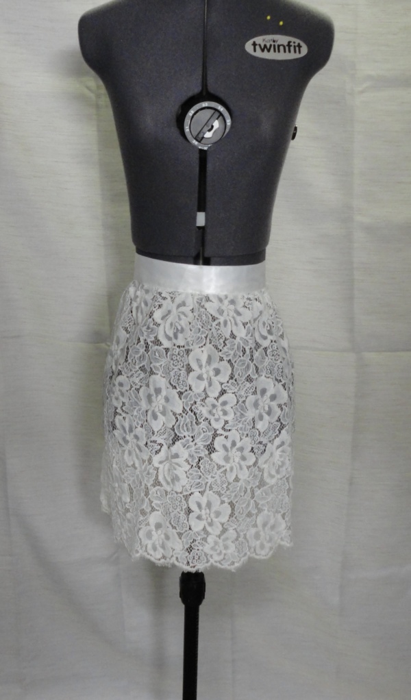 White Apron-Wm Hf Ap 8028-Length 19