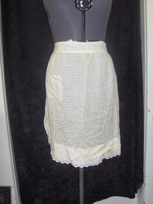 White Apron-Wm Hf Ap 8401-Length 22