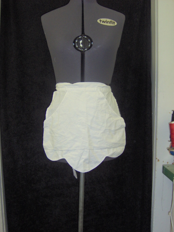White Apron-Wm Hf Ap 8700-Length 44