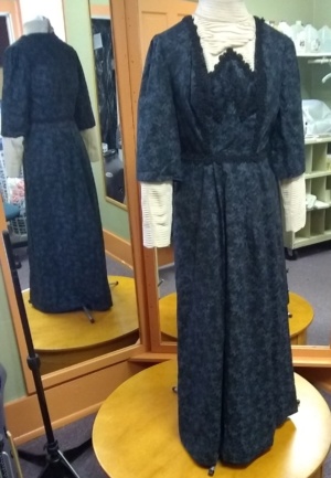 Black and brown Period Dress-Wm Pd Dr 1503-AAOL'19-Bust 40