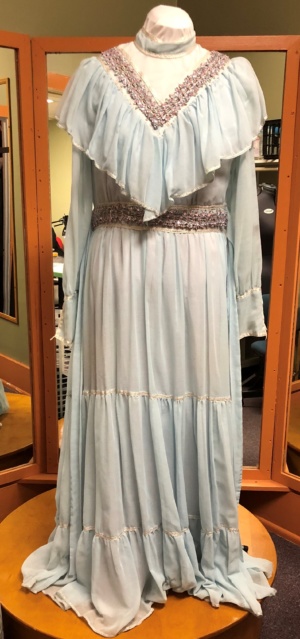 Blue Ivory Period Dress-Wm Pd Dr 4700-Bust 44