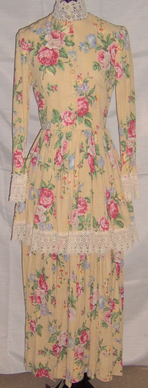 Yellow Pink Ivory Period Dress-Wm Pd Dr 5225-Bust 34