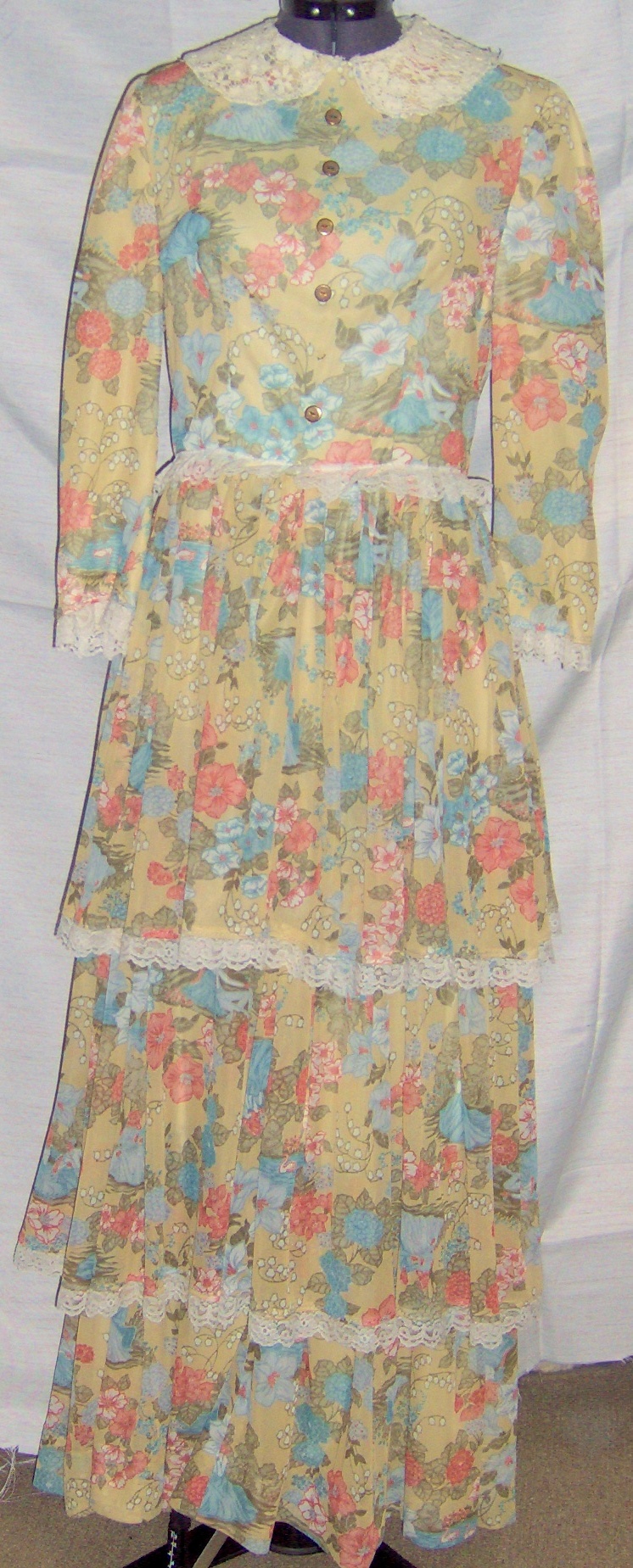 Yellow Blue Peach Ivory Period Dress-Wm Pd Dr 5326-Bust 36