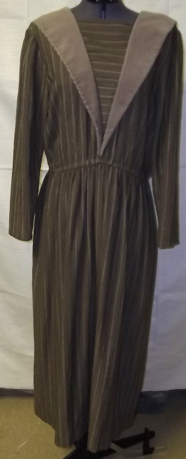 Brown Period Dress-Wm Pd Dr 6650-Bust 42