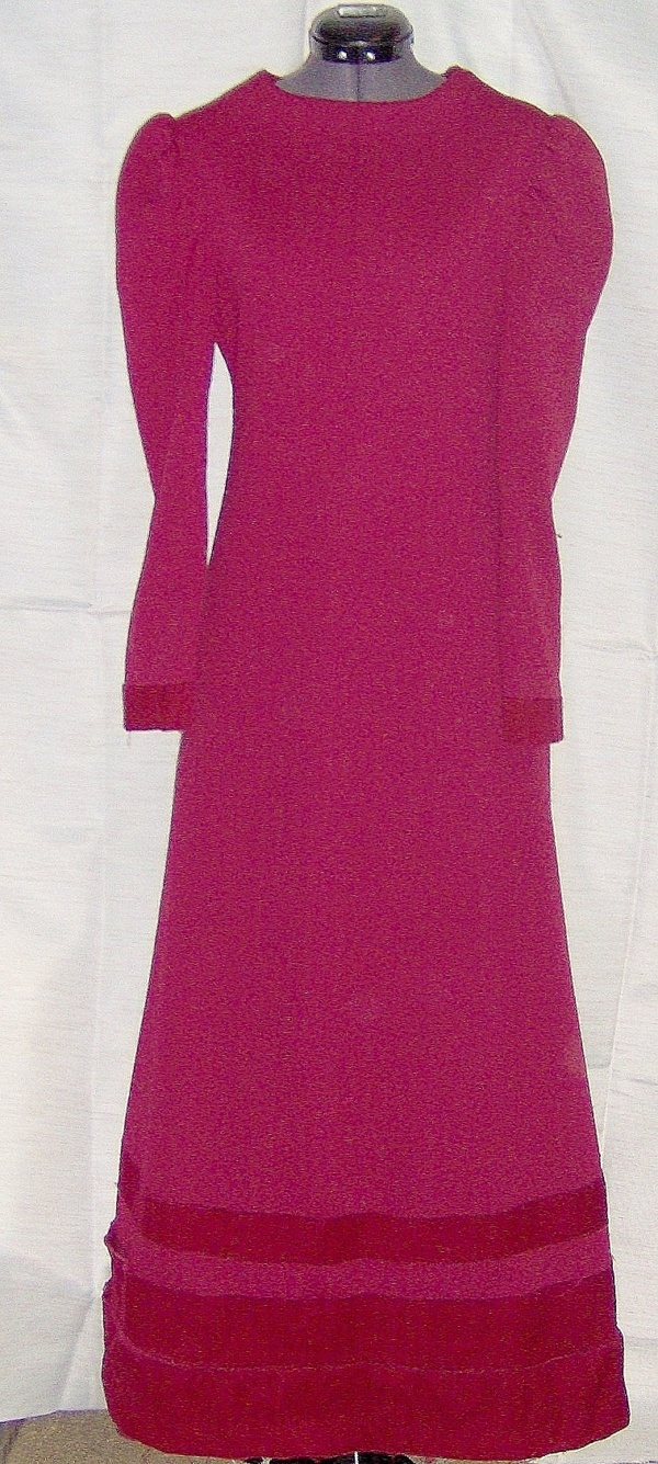 Red Period Dress-Wm Pd Dr 7302-Bust 36