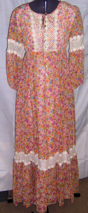 Peach Ivory Purple Period Dress-Wm Pd Dr 7327-Bust 36